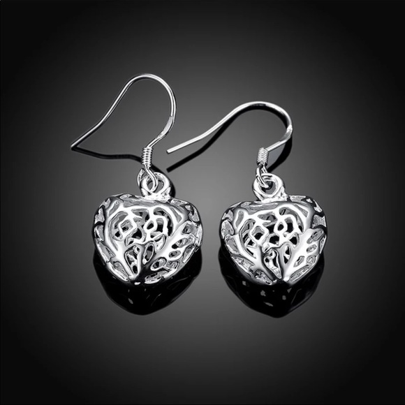 Jewelry - At Silver Heart Drop Earrings